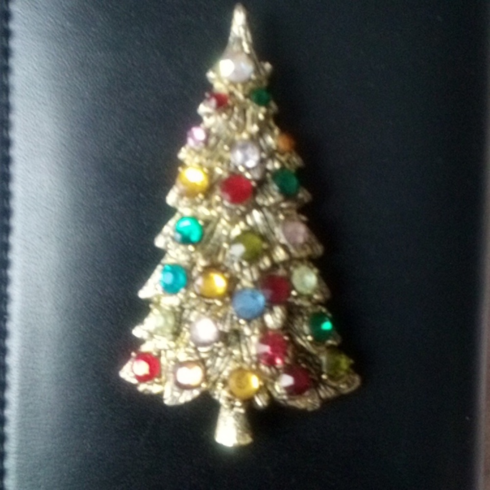 Vintage Gold Christmas Tree Brooch with Multicolor Gems - Picture 3 of 4